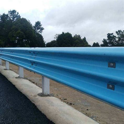 高速公路波形护栏 热镀锌护栏板乡村道路绿色护栏 公路喷塑护栏板-阿里巴巴