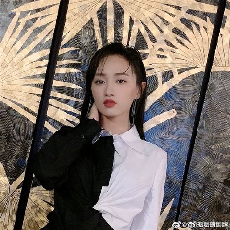 黄婷婷图片