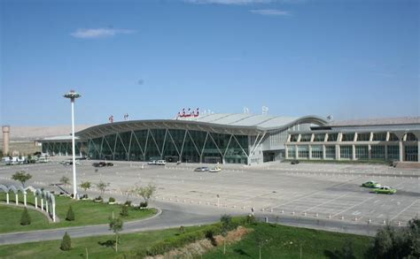 喀什将建新疆首个临空经济区 打造丝绸之路交通物流枢纽