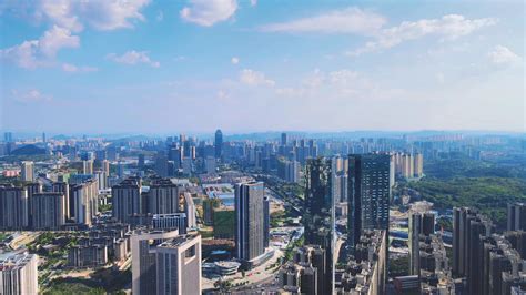 航拍贵阳城市高楼建筑群素材图片免费下载-千库网