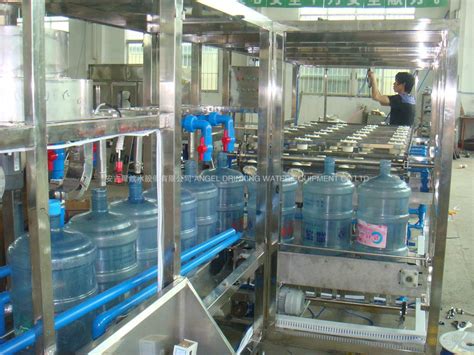 桶装矿物质水灌装机 桶装水填充包装设备 大桶饮用水灌装机-阿里巴巴