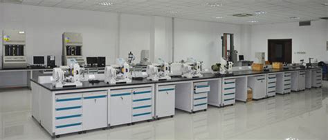 橡塑加工检测平台-橡塑材料与工程教育部重点实验室