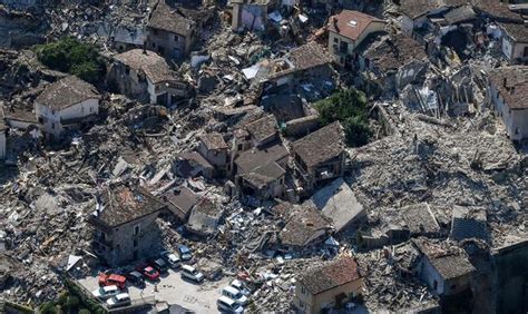 地震最严重的_一次地震85万人遇难,盘点历史上最严重的三次大地震,相当(2)_排行榜