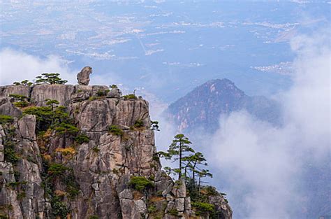 黄山自然风景区奇石猴子观海,山景区,旅游景点,摄影素材,汇图网www.huitu.com