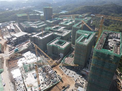 龙岗坪地高中园项目主体结构封顶 预计2022年5月交付9月开学_深圳新闻网