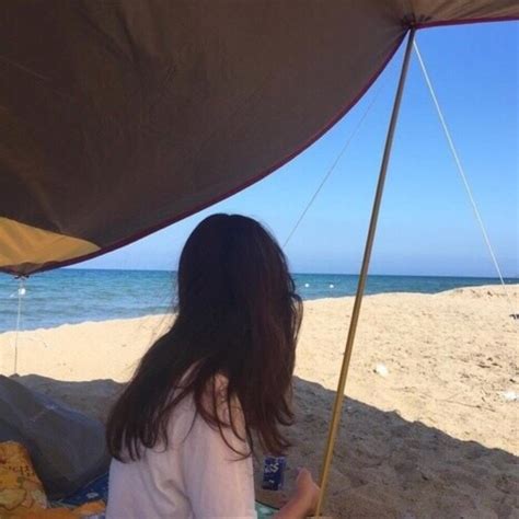 温柔甜美小鹿女生头像
