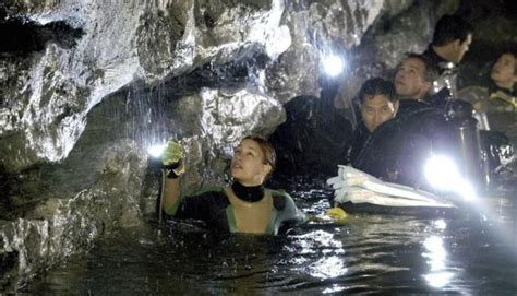 探险之旅：盘点世界上神秘的10个洞穴，您敢进入挑战吗？|塞萨|洞穴|新西兰_新浪新闻