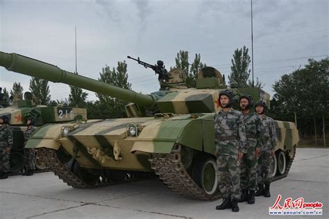 世界一流两栖轮式装甲车，头号强国ACV两栖轮式装甲车有多强悍？