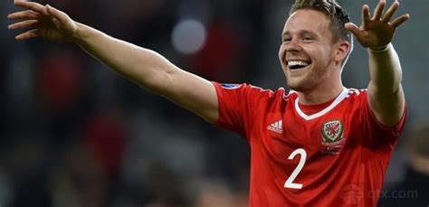 欧预赛威尔士1-0拉脱维亚 欧洲红龙赢取欧洲杯预选赛首场胜利_球天下体育