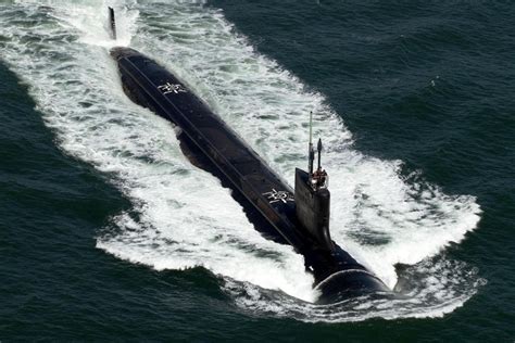 俄国防部：美核潜艇侵入俄领海 在俄方采取措施后全速逃离_凤凰网