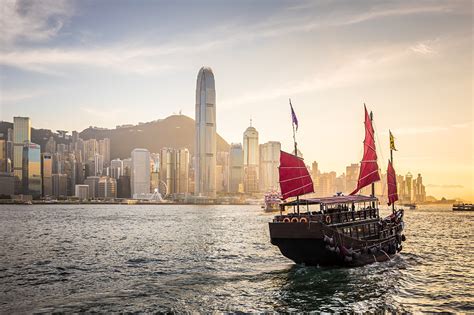 香港维多利亚港渡轮高清图片下载-正版图片500998695-摄图网