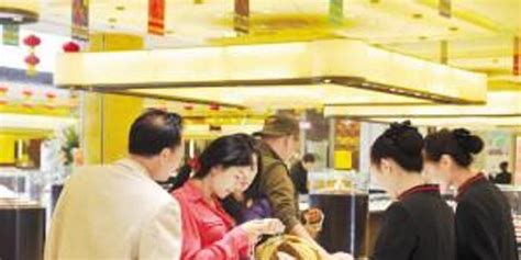 云南旅游新规实施 导游可带游客去有购物点景区_手机新浪网