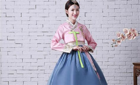 朝鲜族服饰图片