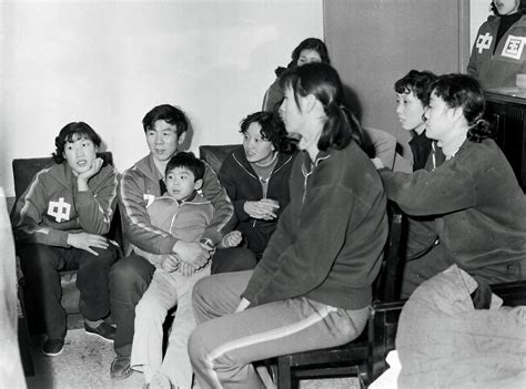 八十年代中国女排业余生活与训练_新体育网