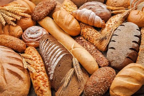 不同种类的面包和面包卷厨房或面高清图片下载-正版图片503950569-摄图网