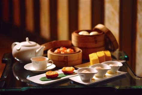 广东人“喝早茶”：一盅两件的“茶”与“点心”，到底谁更重要？|早茶|茶楼|喝茶_新浪新闻