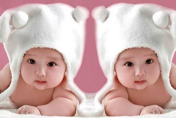 2017有气质有内涵的双胞胎女宝宝名字大全（带解释）-中华取名网