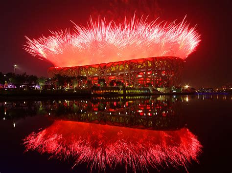 震撼依旧：重温2008北京奥运开幕式精彩瞬间_凤凰体育