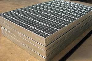 石化框架平台钢格板的设计、制作及安装-景颂钢格板