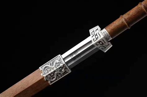 五大盖世名剑之首——湛泸剑，传说可以自己选主人_凤凰网