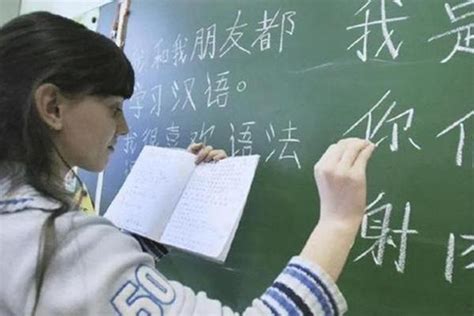 世界首个将汉语纳入国考的国家，当地掀起汉语热，6万人学习汉语