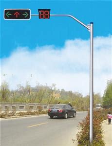 甘肃武威6米太阳能路灯价格道路间距多少安装-一步电子网