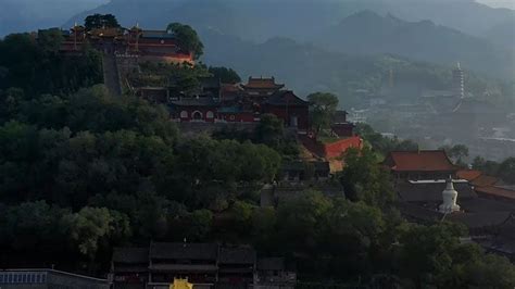 五台山全山举行法会，追思中国佛教协会名誉会长一诚长老-佛教导航