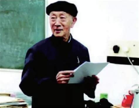 科技 _ 他是中国半导体的“一代宗师”，他名字来自于颐和园昆明湖，今天是他诞辰100周年