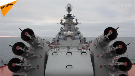 俄罗斯的“彼得大帝号”核动力巡洋舰，到今天真的落后了吗？|攻击|大帝|彼得_新浪新闻