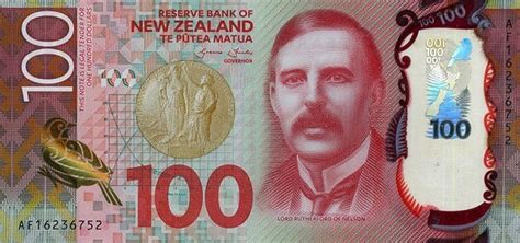 一堆不同的新西兰元钞票高清图片下载-正版图片504556431-摄图网