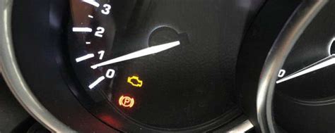 发动机故障灯亮黄灯和红灯的区别是什么 - 汽车维修技术网