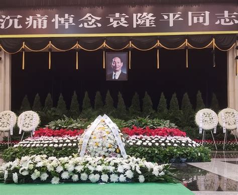 2021年11月15日上午，长沙唐人万寿园 袁隆平院士落葬仪式全程 - 知乎