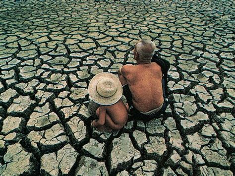 美国半个多世纪以来最严重旱灾,持续22年，美国干旱加剧，千年一遇的旱灾到底有多严重？-史册号
