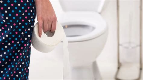 东莞一公司对上厕所次数超规定员工通报罚款，人社局责令改正_凤凰网