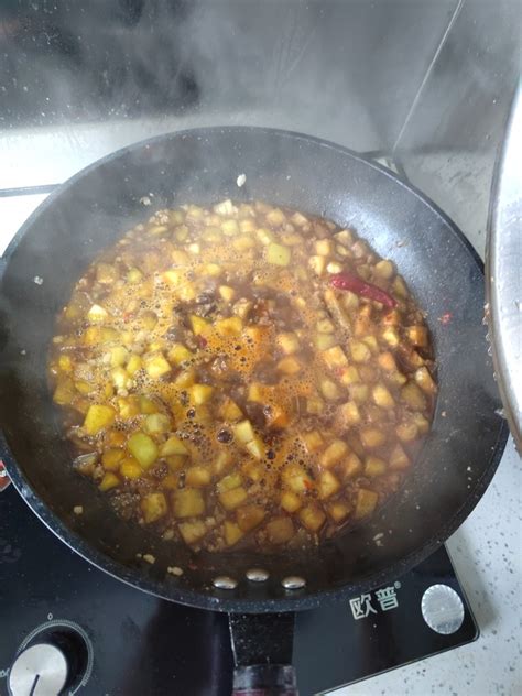 【🍆茄子打卤面🍜的做法步骤图，怎么做好吃】喜欢下厨的栗子_下厨房