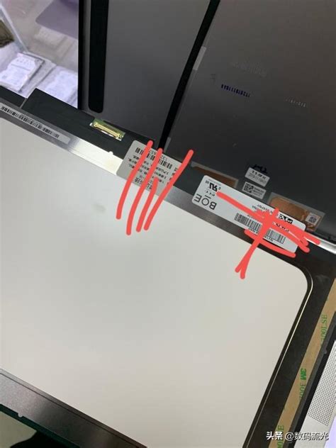 电脑换屏幕需要多少钱维修（笔记本屏幕压坏了修下多少钱）_白马号