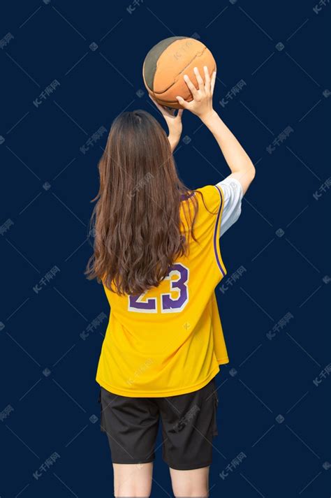 温柔投篮女生头像