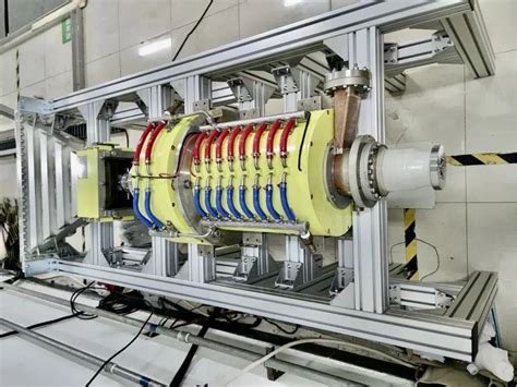 微型太赫兹电子加速器：创造新世界记录！ - 中国核技术网