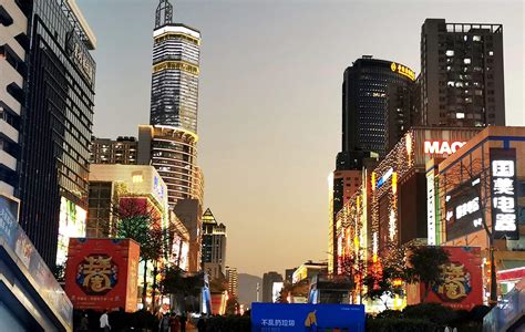 出“硬招”建国际消费中心城市，深圳这7大商圈火力全开！__财经头条