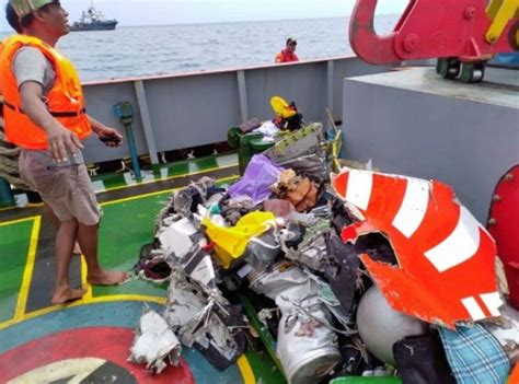 印尼狮航一架从雅加达起飞的客机坠毁 伤亡不明_凤凰网旅游