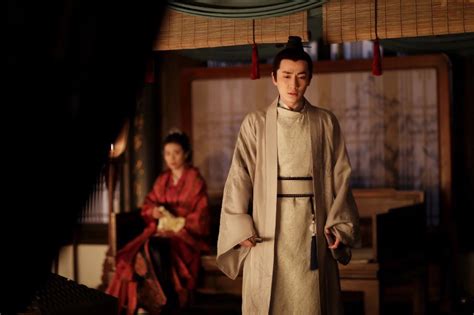 直裰(zh&#237;duō)是宋代兴起的一种男子常服图片