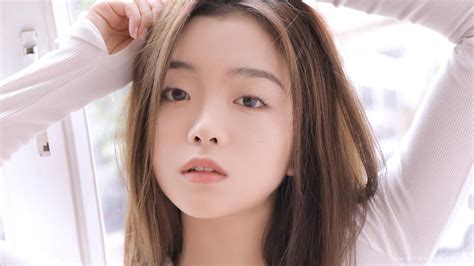 温婉小姐姐图片
