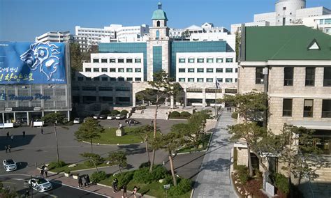 韩国首尔国立大学 - 兆龙留学