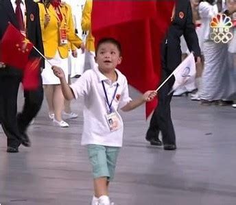 汶川地震中的9岁英雄林浩，曾当众发誓考清华|清华大学|林浩|清华_新浪新闻