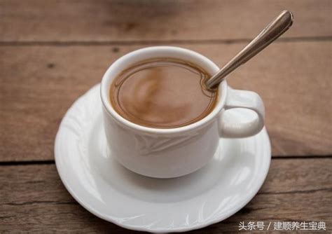 咖啡的坏处是什么_每天一杯咖啡对身体有害吗 - 随意云
