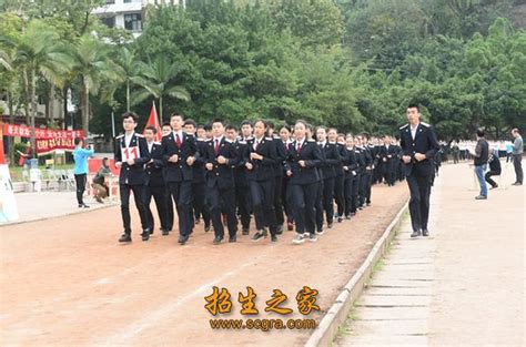 内江铁路机械学校图片、照片|校门图片|中专网