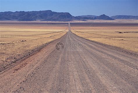 世界上最长的沙漠公路：全长约436公里，仅用7年建成_巴拉排行榜
