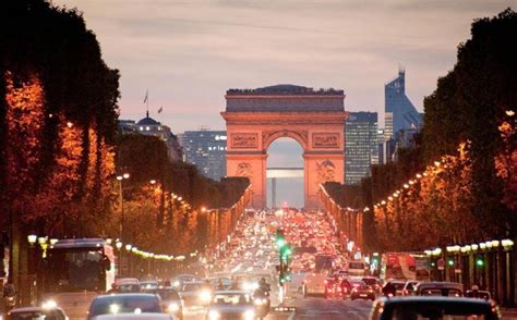 2019香榭丽舍大街-旅游攻略-门票-地址-问答-游记点评，巴黎旅游旅游景点推荐-去哪儿攻略