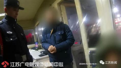 10岁男孩深夜离家出走，父母：没找到就先睡了…民警：？？