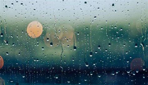 适合下雨天发朋友圈的图文说说大全 每次心情不好都下雨,下雨说说-个性说